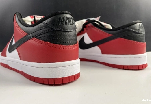 Chicago Nike BQ6817-600 Dunk SB Low J-Pack 1102